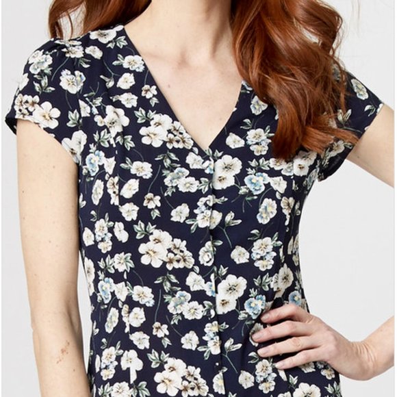 Le Chateau Floral Printed Crepe De Chine Tunic Dress - Picture 2 of 13